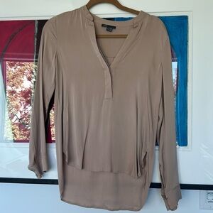 Vince silk blouse size 4, open neck. Light blush color.